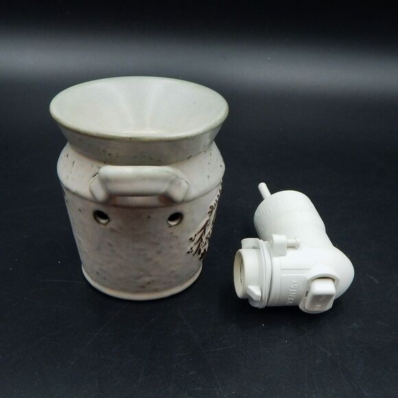Scentsy LIVE SIMPLY Milk Jug Plug In Electric Wax Warmer Farmhouse Cottagecore - Picture 3 of 8
